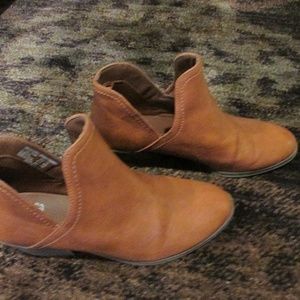 Faded Glory Brown Ankle Boots, Size 7 1/2